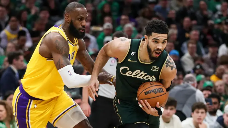 5 главных травм, которые омрачили старт сезона НБА 2025-26.