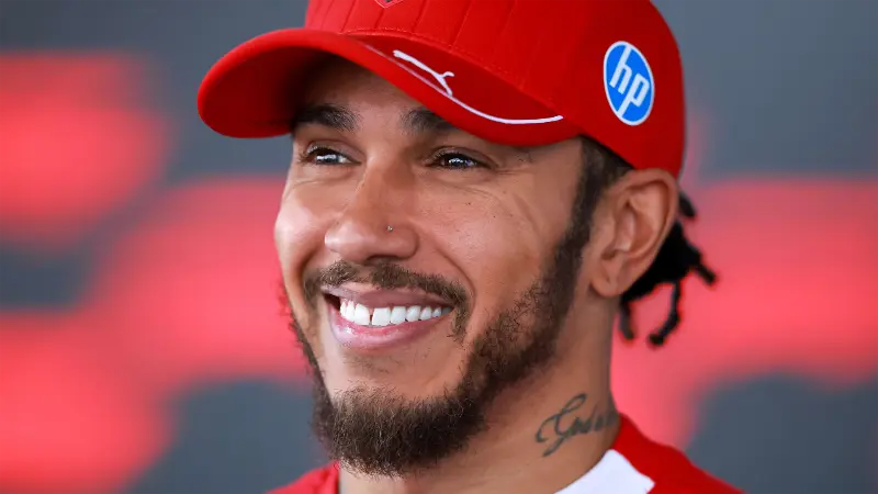 «Потрясающее чувство» — Хэмилтон надеется извлечь максимум из сильного выступления Ferrari в квалификации Гран-при Мехико.