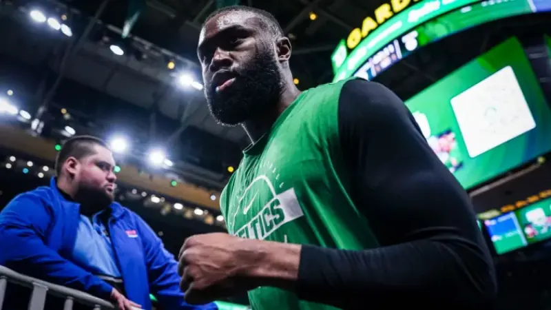 Аналитик НБА на ESPN выдумал абсурдный слух о Джейлене Брауне и «Селтикс» на фоне шумихи вокруг обмена Янниса Адетокумбо.