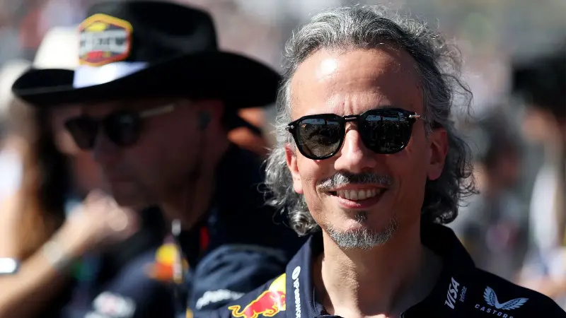 Лоран Мекис считает, что со времен Гран-при Нидерландов Red Bull отыграл полусекундное отставание от McLaren.