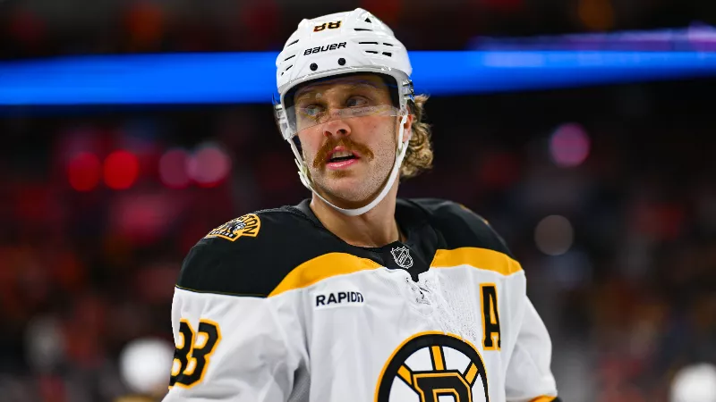 Звезда «Бостон Брюинз» резко раскритиковал команду за вялую игру в третьем периоде против «Оттава Сенаторз».