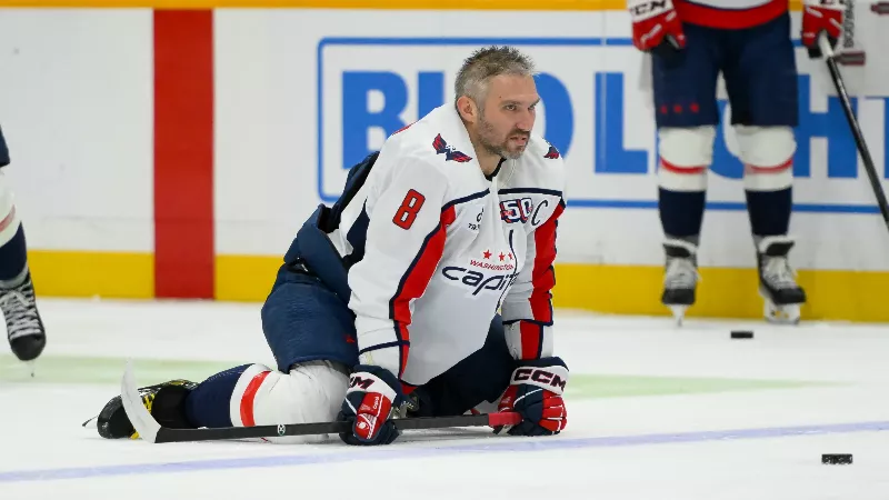 Александр Овечкин дал забавный комментарий относительно дисквалификации Коннора Макдэвида перед матчем «Ойлерз»