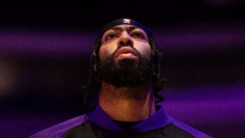 «Конфликт Энтони Дэвиса с Лейкерс» — настоящая причина неожиданного обмена», - утверждает инсайдер НБА