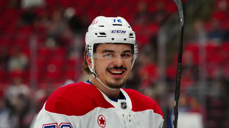 Арбер Джакай откровенно рассказал о своих отношениях с главным тренером «Монреаль Канадиенс» Мартеном Сен-Луи.