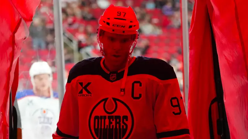 Агент Коннора Макдэвида ответил на вопрос о том, повлиял ли рекордный контракт Кирилла Капризова на сумму 136 миллионов долларов на решение суперзвезды «Эдмонтон Ойлерз».