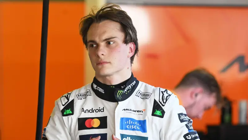 Деймон Хилл задается вопросом, не связан ли спад формы Оскара Пиастри с изменением его подхода к борьбе за титул.