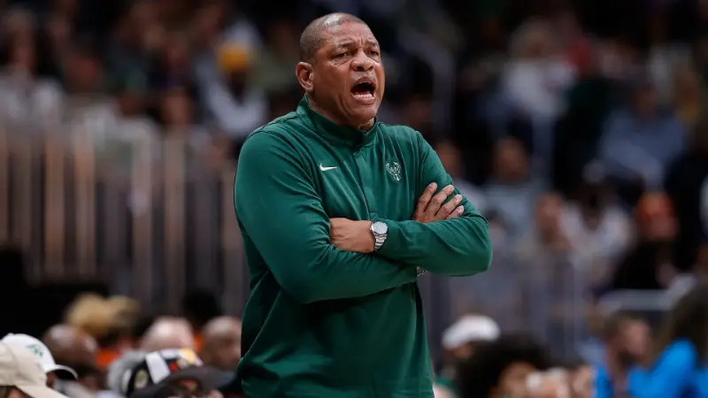 Док Риверс пытается сгладить ситуацию смелым заявлением о турнире плей-ин после того, как «Милуоки Бакс» потерпели два поражения с общей разницей в 54 очка.