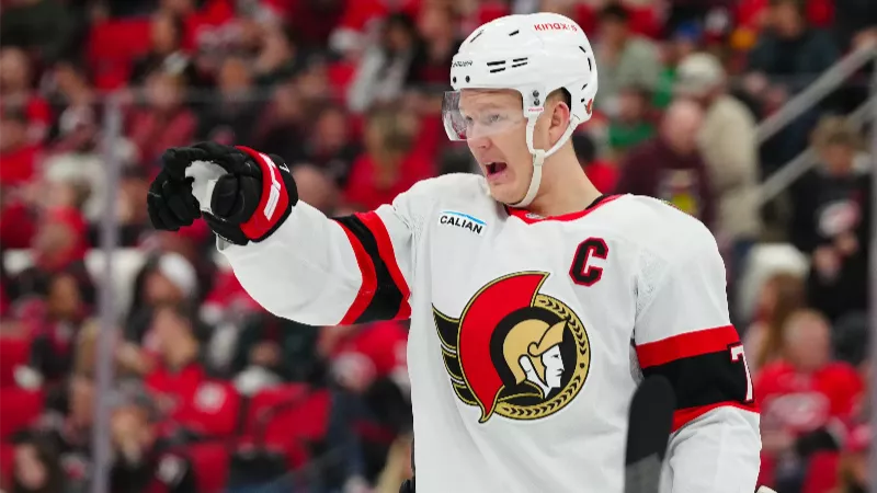 Инсайдер Эллиотт Фридман высказал предположение о возможности того, что Брэйди Ткачак может повторить путь своего брата Мэттью, покинув «Калгари Флэймз», на фоне слухов о заинтересованности со стороны «Нью-Йорк Рейнджерс».