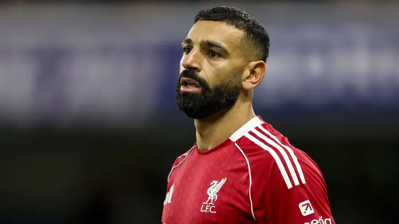 «Порой, даже когда он великолепен, он совершает ужасные вещи», — так легенда «Манчестер Юнайтед» высказался об игре нападающего «Ливерпуля» Мохамеда Салаха.