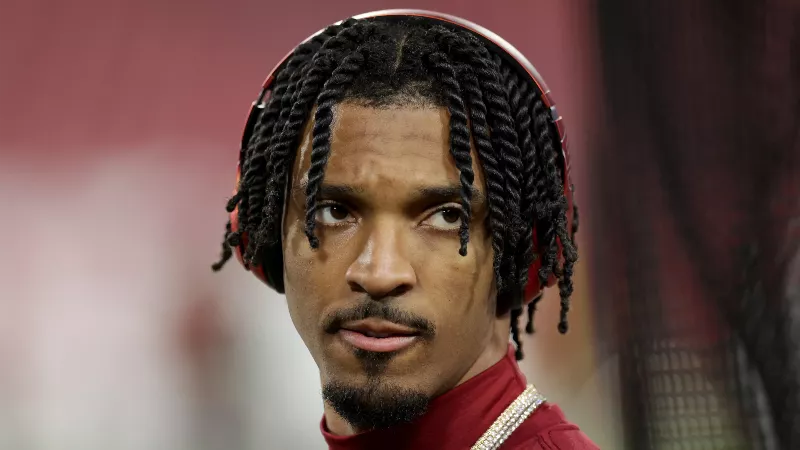 Бывший квотербек «Вашингтон Коммандерс» поделился своей стратегией, сравнив Джейдена Дэниелса с Ламаром Джексоном и Дерриком Генри, чтобы помочь «Коммандерс» обыграть «Детройт Лайонс» в плей-офф.