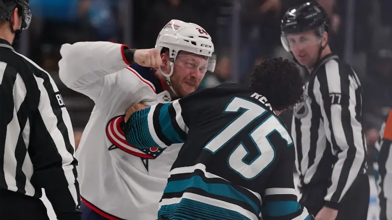 Бывший тафгай Кевин Бьекса прокомментировал реакцию Райана Ривза на поражение в поединке тяжеловесов против Матье Оливье.