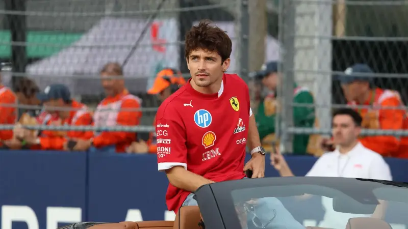 По сообщениям, Ferrari определилась с главной целью на замену Шарлю Леклеру в 2027 году.