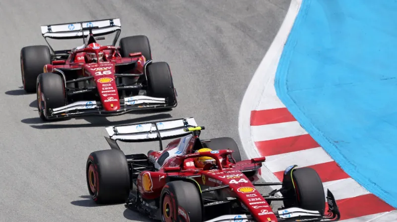 Ожидаемое преимущество Mercedes в моторах ставит под угрозу чемпионские амбиции Ferrari в 2026 году.