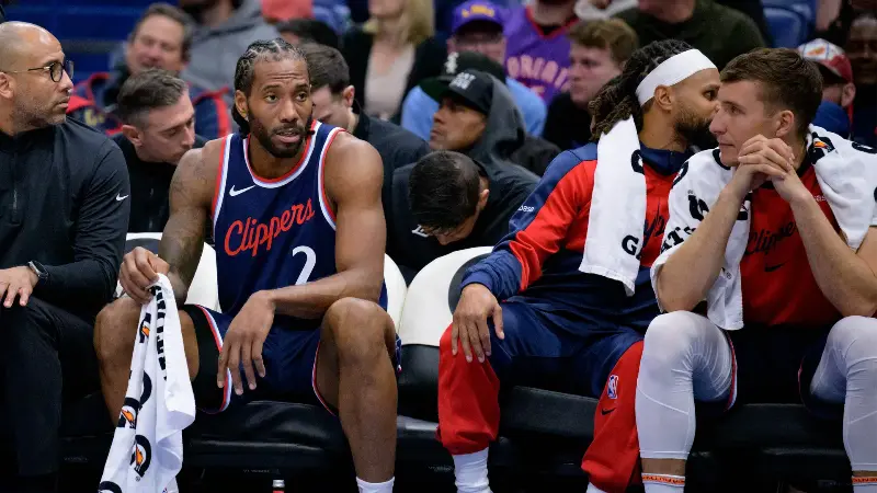 «Найдите еще деревьев для рубки», - легенда «Лейкерс» эпохи «Шоутайм» жестко высмеял Кавая Леонарда и скандал с «Клипперс» вокруг стены Aspiration на фоне провального сезона.