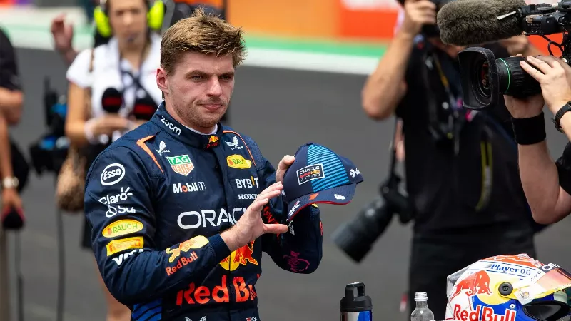 Бывший чемпион Формулы-1 опроверг заявление Джереми Кларксона о том, что Макс Ферстаппен может быть величайшим гонщиком всех времен.