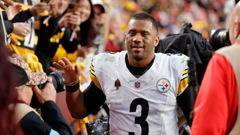 Бывший чемпион Супербоула призвал «Питтсбург Стилерз» предложить Расселу Уилсону франчайз-контракт, несмотря на его действующий контракт на $1 210 000.