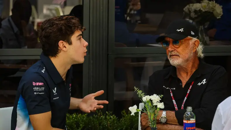 Франко Колапинто благодарит руководителя Alpine Флавио Бриаторе за то, что тот сделал его «сильнее морально».
