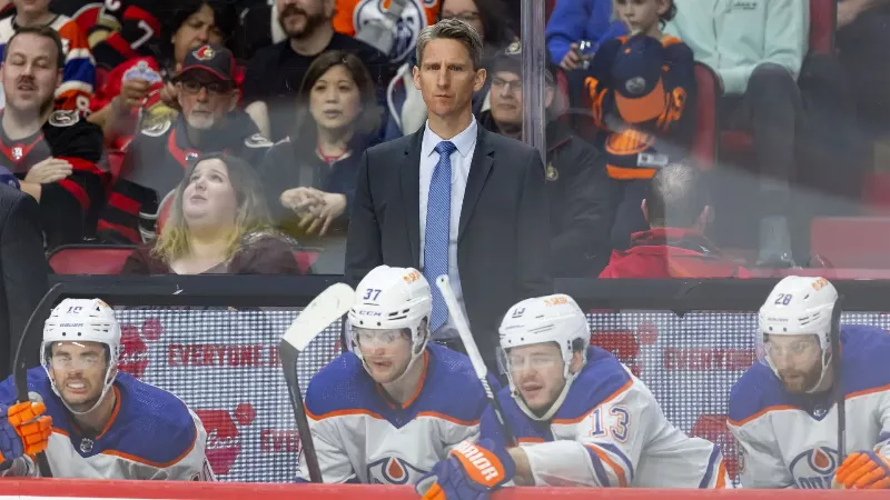 Главный тренер «Эдмонтон Ойлерз» Крис Кноблаух выразил свое недовольство игрой команды в обороне в третьем периоде, что привело к поражению в овертайме от «Торонто Мэйпл Лифс» со счетом 3:4.