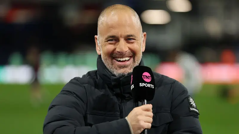 «Он тих, спокоен и уверен в себе», — Джо Коул назвал звезду «Челси», которая приносит команде огромную пользу.