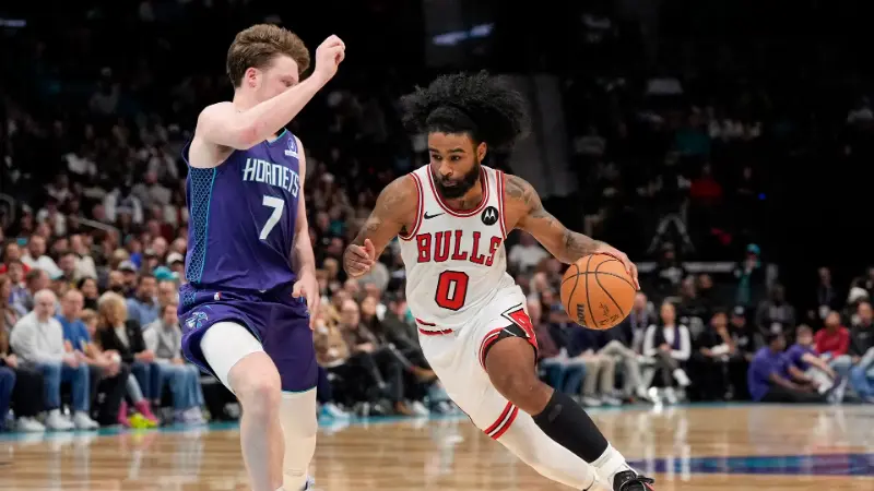 Обновленный состав «Шарлотт Хорнетс» после громкого обмена Коби Уайта и Майка Конли-младшего