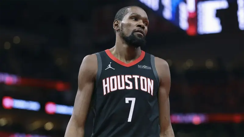 Отчёт о травмах «Хьюстон Рокетс»: Окончательный статус Кевина Дюрэнта и опасения по поводу Стивена Адамса перед матчем с «Санз».