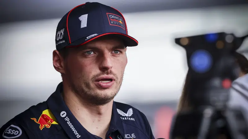 Переживает ли Макс Ферстаппен худшую серию результатов в своей карьере в Формуле-1?