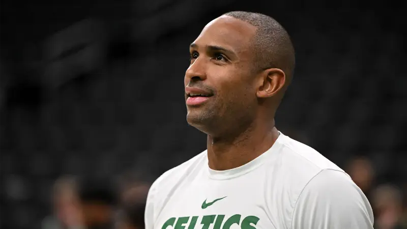 «В команде не только мы вчетвером», - 39-летний Эл Хорфорд ответил на опасения по поводу возраста звёздного ядра «Уорриорз» во главе со Стефом Карри.