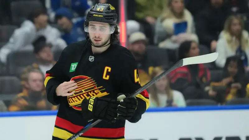 «Это паршивое чувство», - Куинн Хьюз откровенно высказался после поражения «Ванкувер Кэнакс» со счётом 2:5 от аутсайдеров «Калгари Флэймз».