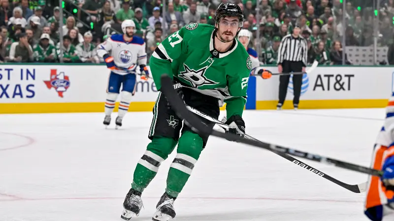 Джейк Эттинджер нарушил молчание и прокомментировал обмен своего лучшего друга, Мэйсона Марчмента, из «Даллас Старз» в «Сиэтл Кракен».