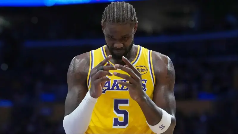 Джей Джей Редик предоставил обновлённую информацию о травме Деандре Эйтона по итогам МРТ-обследования.