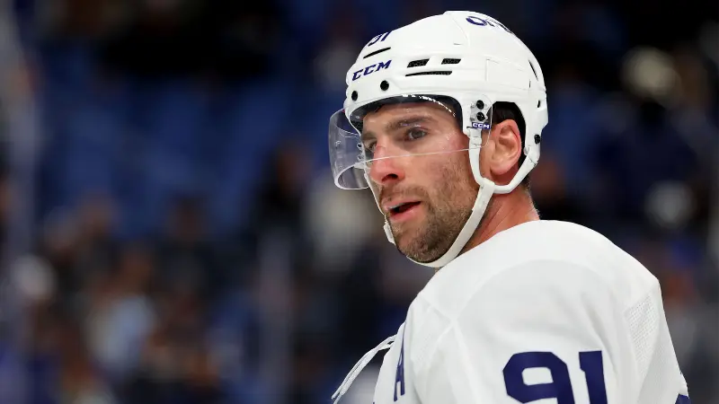 Джон Таварес удручён тем, что его 500-й гол в НХЛ никак не повлиял на исход матча, в котором «Торонто Мейпл Лифс» потерпели разгромное поражение от «Коламбус Блю Джекетс».