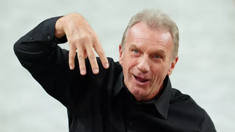 Джо Монтана высказался о возможности Патрика Махоумса сравняться с его рекордом по победам в Супербоуле