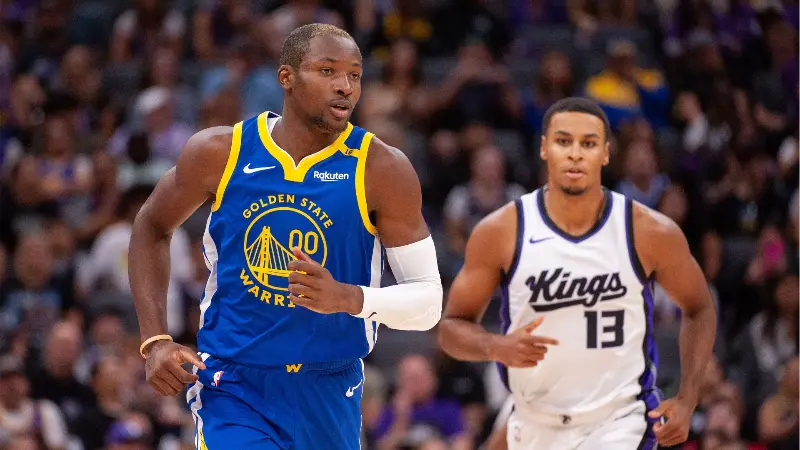 Слухи о Джонатане Куминге: в «Уорриорз» опасаются, что их звёздный свободный агент может раскрыться и стать «звездой» в «Сакраменто Кингз».