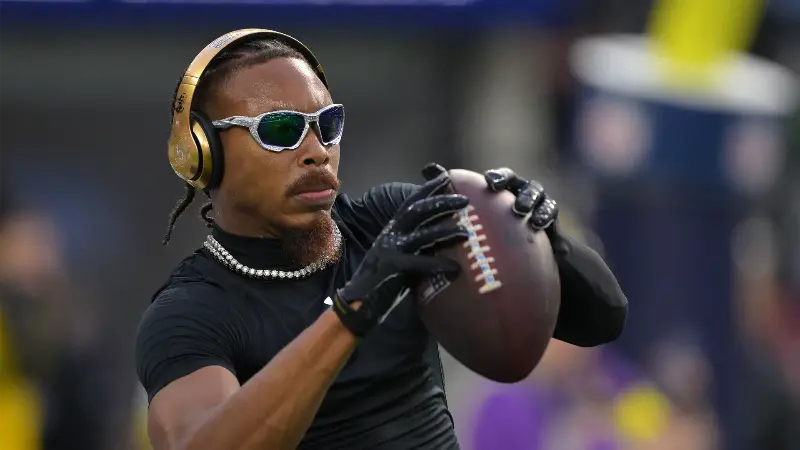 Джастин Джефферсон рассказал, что набрал мышечную массу для борьбы с «играющими руками» защитниками «Детройт Лайонс», на фоне того, что «Детройт» получает множество штрафов за задержку.