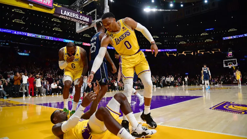 Леброн Джеймс оставил в прошлом разногласия с бывшим партнером по команде Расселом Уэстбруком и признал его равным себе в одном аспекте.