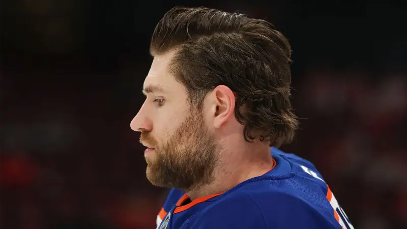 Леон Драйзайтль взял на себя вину на фоне нарастающих проблем «Эдмонтон Ойлерз» в атаке после поражения 2:4 от «Детройт Ред Уингз».