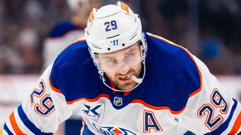 Леон Драйзайтль винит рождественскую паузу в том, что она лишила куража набравших ход «Ойлерз», которые потерпели третье поражение подряд.