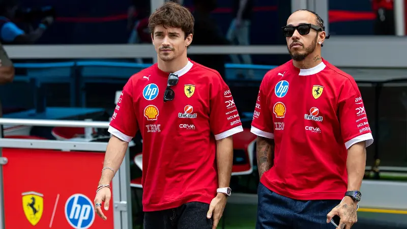 Льюис Хэмилтон пропустит важные тесты Ferrari, а Шарль Леклер первым испытает «революционное» обновление.