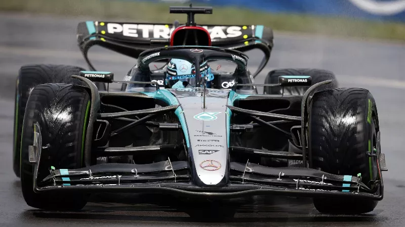 Переднее антикрыло Mercedes оказалось под пристальным вниманием, так как Red Bull ставит под сомнение его соответствие правилам.