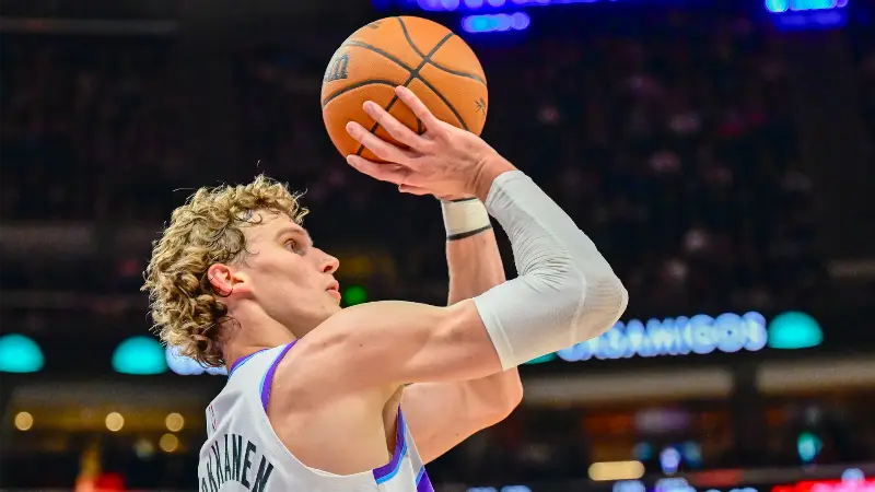 Слухи об обменах в НБА: Инсайдер прогнозирует, что команда, претендующая на лотерейный пик, сохранит звезду с контрактом на 195 868 144 доллара, набирающую в среднем 30,6 очка.