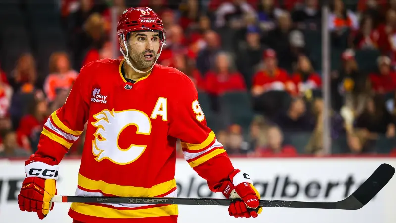 Слухи НХЛ: ведущие аналитики связывают Назема Кадри с «Монреаль Канадиенс» и франшизой стоимостью 2,5 миллиарда долларов, называя их потенциальными покупателями перед дедлайном.