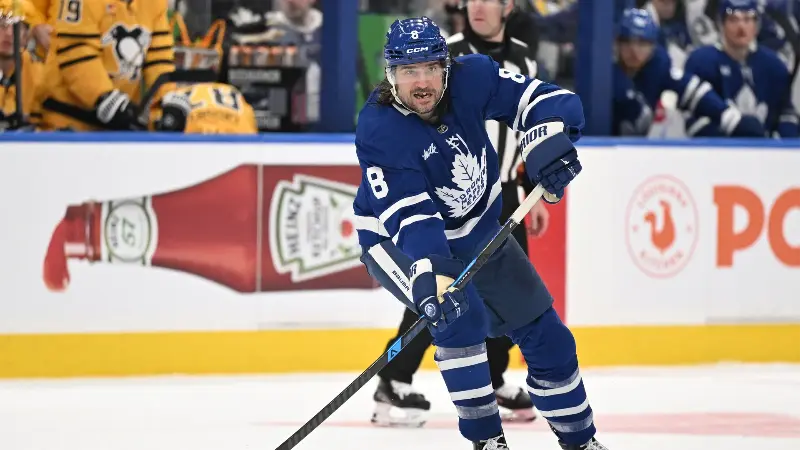 Ник Кипреос предложил вариант обмена, в котором защитник «Торонто Мейпл Лифс» с контрактом на 27 миллионов долларов отправляется в «Нью-Джерси Девилз» в обмен на Дуги Хэмилтона.