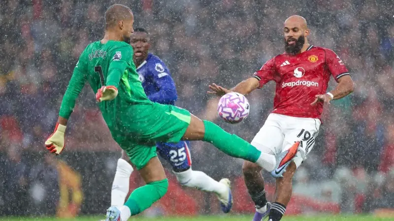 «Сегодня вина на мне», — звезда «Челси» извинился в социальных сетях за ошибку после поражения от «Манчестер Юнайтед».