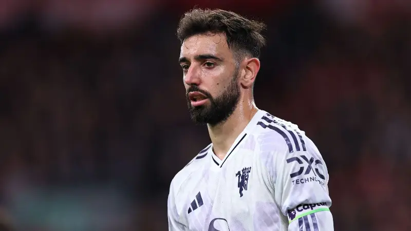 «Один из моих надежных источников сообщил мне», — заявил бывший генеральный директор «Эвертона», утверждающий, что европейский гранд готовит предложение о покупке капитана «Манчестер Юнайтед» Бруну Фернандеша.