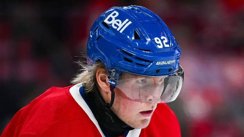 Новости о травме Патрика Лайне: «Монреаль Канадиенс» понесли серьёзную потерю, поскольку звёздный нападающий пропустит от трёх до четырёх месяцев после перенесённой операции.