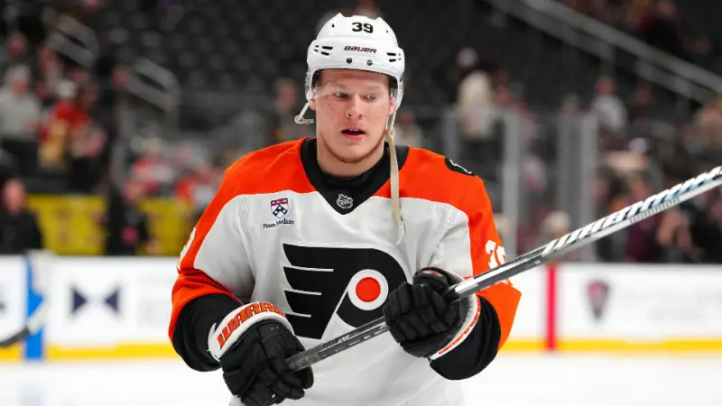 Пол Биссоннетт жестко раскритиковал болельщиков «Филадельфии» за нападки на Рика Токкета из-за игрового времени Матвея Мичкова