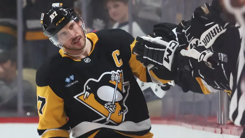 На фоне слухов об обмене Сидни Кросби в «Монреаль Канадиенс» генеральный менеджер «Питтбург Пингвинз» Кайл Дубас откровенно рассказал о том, на чем сосредоточена команда.