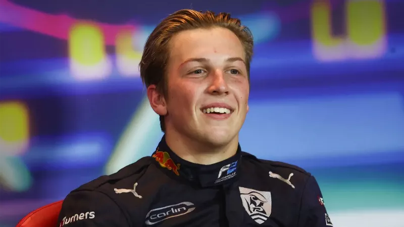 Хельмут Марко из Red Bull раскрыл причины неудачного сезона Лиама Лоусона в Формуле-2