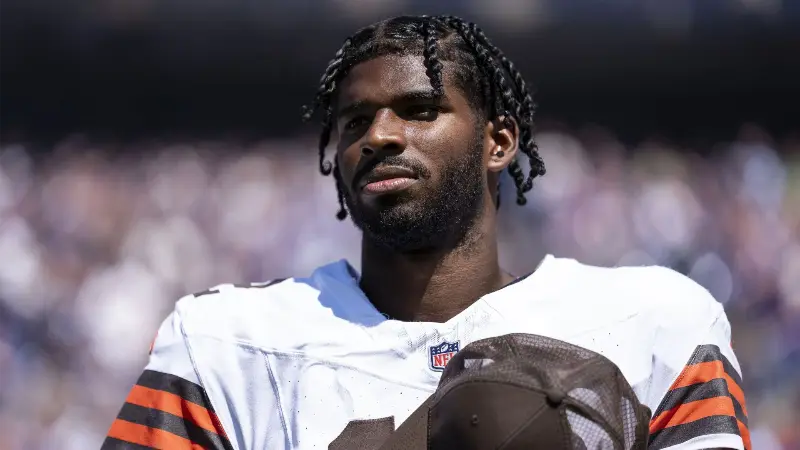 «Шедур Сандерс просто не может сдержаться», - инсайдер «Браунс» осудил сына Тренера Прайма за то, что тот, возможно, перешел черту в своих последних комментариях об игре квотербеков.