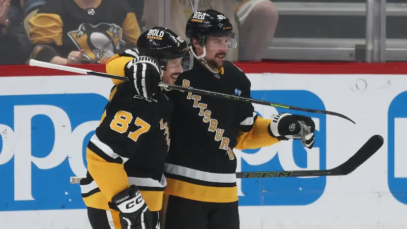 «Они продолжали давить», - партнёр Сидни Кросби высказался о волевой победе «Торонто Мейпл Лифс».